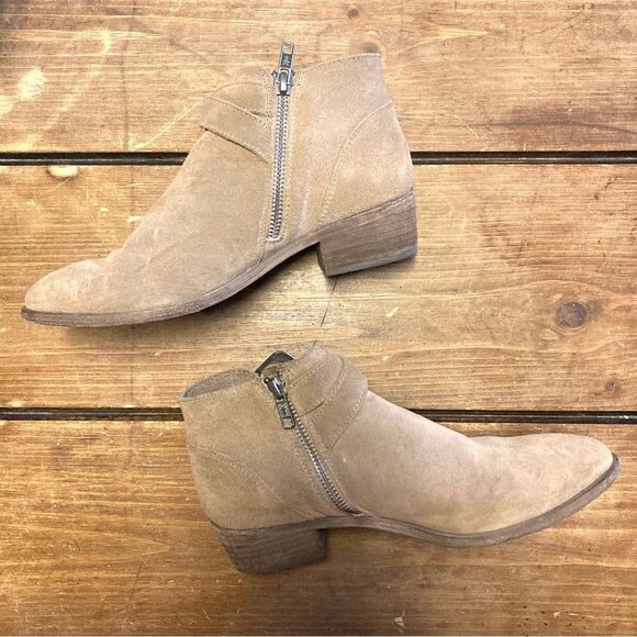 Frye Ray Western Booties Shootie Ankle Boots Size 6 Tan Leather Silver Buckles - Picture 7 of 13